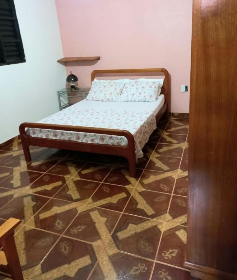 Vila Casa De Temporada Da Ivalda Olímpia Exteriér fotografie